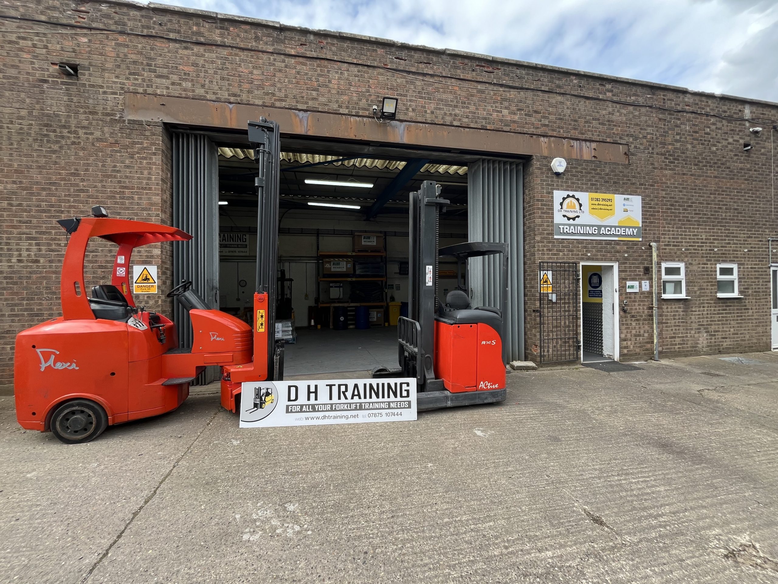 dh-website-logo-corp-2